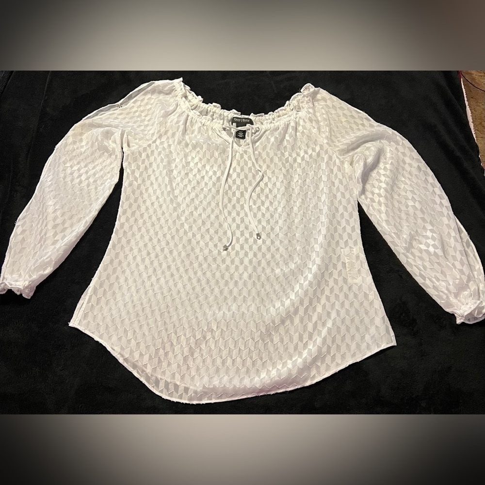 EUC White House Black Market White Elegant Geometric Pattern Women's Med